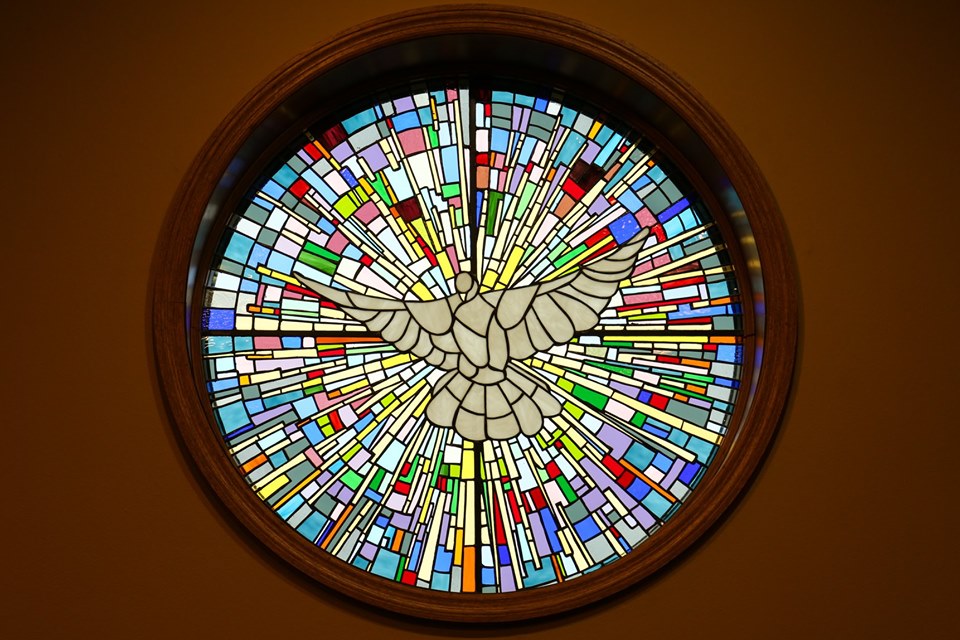 Stained Glass: The Art of Light and Color 